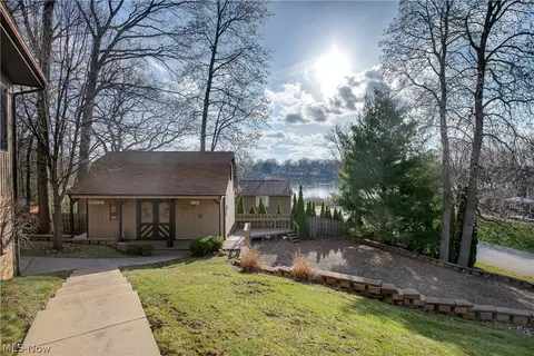 5124 Beachview Cir NW, Canton, OH 44708 photo 14