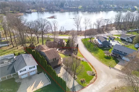 5124 Beachview Cir NW, Canton, OH 44708 photo 4