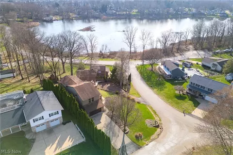 5124 Beachview Cir NW, Canton, OH 44708 photo 5
