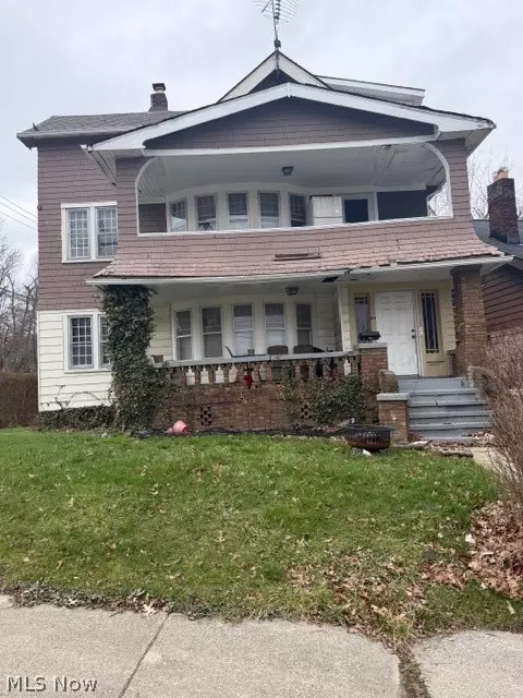 1872 Torbenson Dr, Cleveland, OH 44112