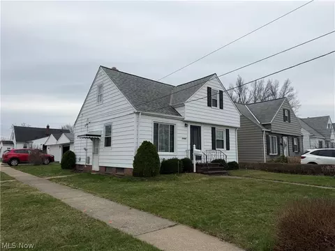 29966 Elgin Rd, Wickliffe, OH 44092