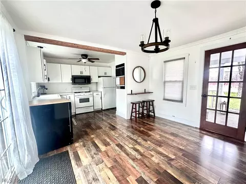 Kitchen - 6832 Murray Ridge Rd, Elyria, OH 44035 photo 1 of 2