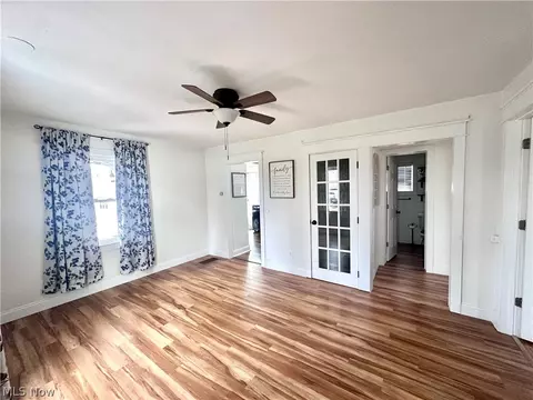 Living - 6832 Murray Ridge Rd, Elyria, OH 44035 photo 1 of 2