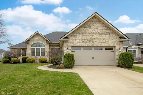 4095 Stone Creek Dr, Wooster, OH 44691