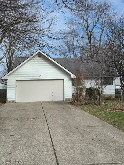 5933 Decker Rd, North Olmsted, OH 44070