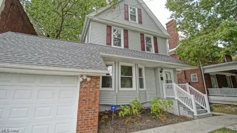 14915 Clifton Blvd, Lakewood, OH 44107