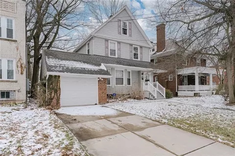 14915 Clifton Blvd, Lakewood, OH 44107