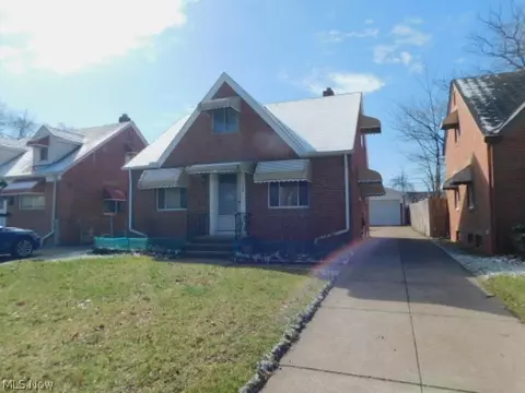 12705 Crossburn Ave, Cleveland, OH 44135