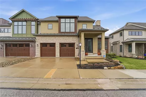 2440 Edgewood Trce, Pepper Pike, OH 44124