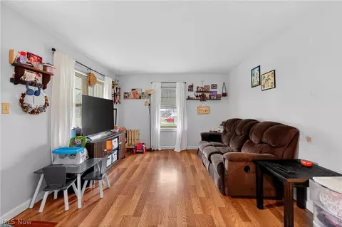 1314 Pearl Dr SE, Massillon, OH 44646 photo 7