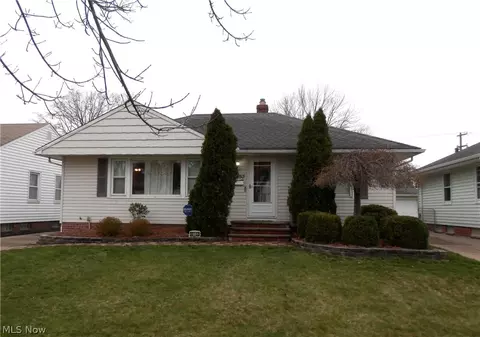 30153 Truman Ave, Wickliffe, OH 44092