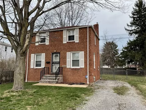 19409 Cherokee Ave, Cleveland, OH 44119