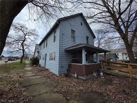 112 E Main St, Port Washington, OH 43837