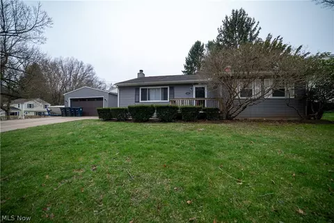 1491 Rowles Dr, Akron, OH 44313