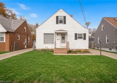 25151 Zeman Ave, Euclid, OH 44132