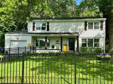 399 Mineola Ave, Akron, OH 44313