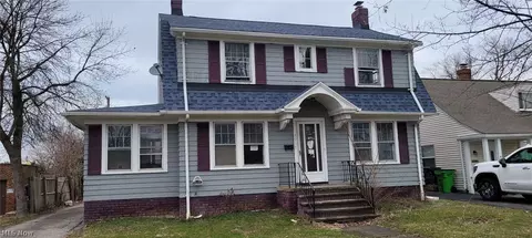 4017 Eastway Rd, South Euclid, OH 44121