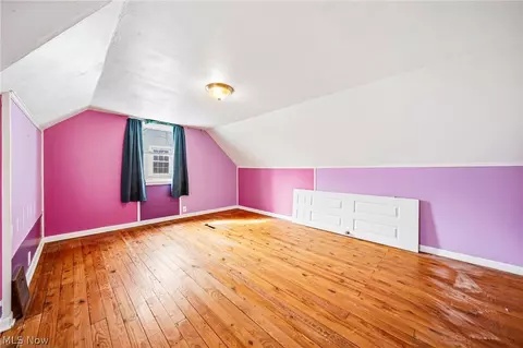 Bedroom - 406 E 274th St, Euclid, OH 44132 photo 5 of 7