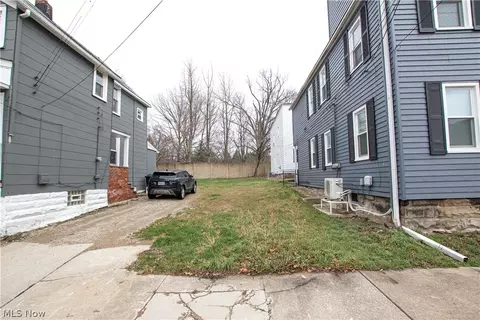 1915 E 123rd St, Cleveland, OH 44106