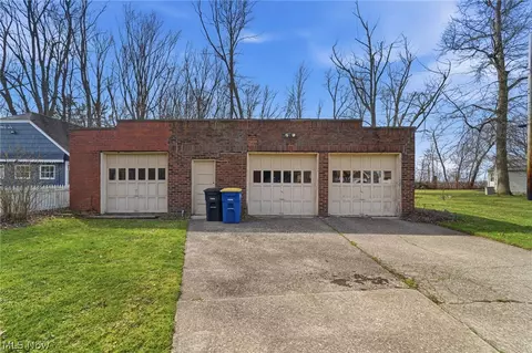 2679 Walnut Blvd, Ashtabula, OH 44004 photo 32