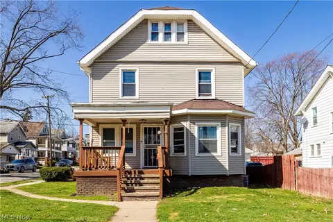4552 Broadview Rd, Cleveland, OH 44109