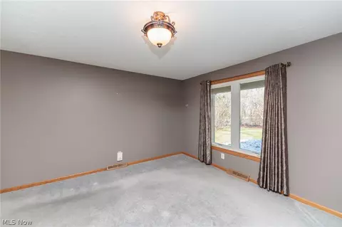 45 River Rd, Hinckley, OH 44233 photo 10