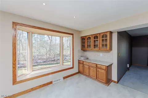 45 River Rd, Hinckley, OH 44233 photo 6