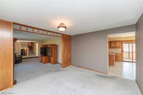 45 River Rd, Hinckley, OH 44233 photo 9
