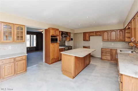 45 River Rd, Hinckley, OH 44233 photo 7