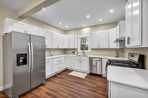 1712 W 6th St, Ashtabula, OH 44004