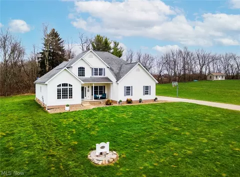 49510 Woodland Dr, Calcutta, OH 43920