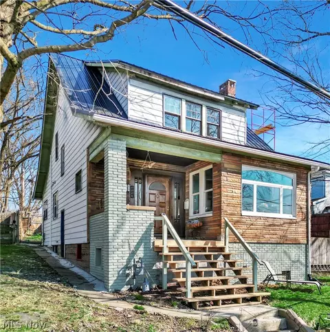 1113 State St, Steubenville, OH 43952