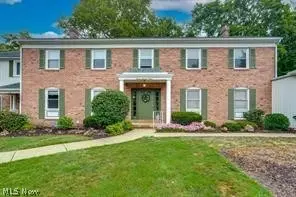 1603 S Main St #B, North Canton, OH 44709