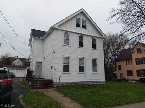3618 W 49th St, Cleveland, OH 44102