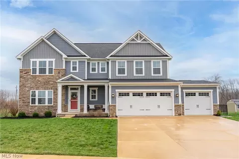 3349 Stoneleigh Rd NE, Canton, OH 44721