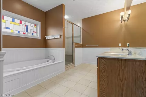 1205 Jonah Dr, Akron, OH 44321 photo 17