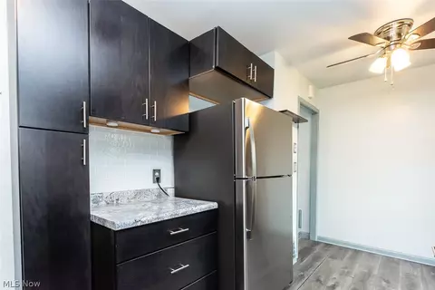 Kitchen - 28855 Hazel Ave, Wickliffe, OH 44092 photo 3 of 5