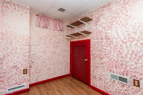 Bedroom - 28855 Hazel Ave, Wickliffe, OH 44092 photo 16 of 16