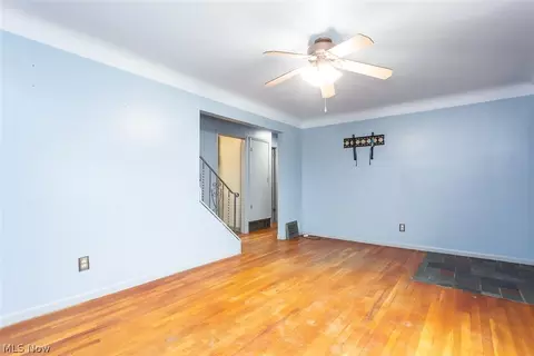 Living - 28855 Hazel Ave, Wickliffe, OH 44092 photo 2 of 4