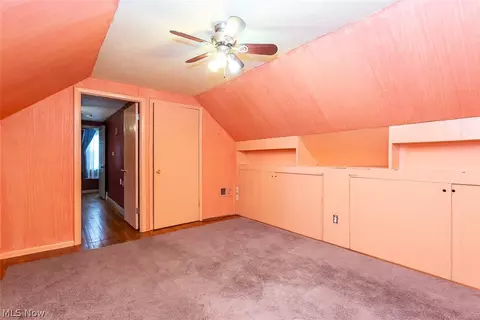 Bedroom - 28855 Hazel Ave, Wickliffe, OH 44092 photo 14 of 16