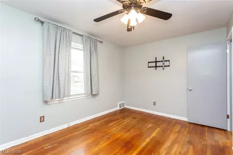 Bedroom - 28855 Hazel Ave, Wickliffe, OH 44092 photo 1 of 16