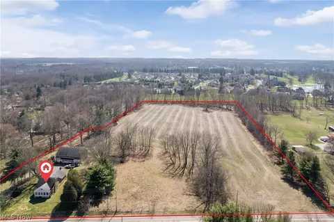 2348 E Turkeyfoot Lake Rd, Akron, OH 44312