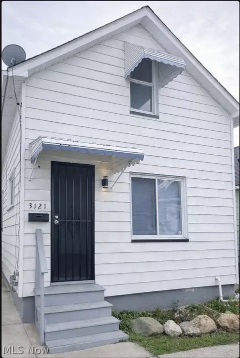 3121 Trowbridge Ave, Cleveland, OH 44109