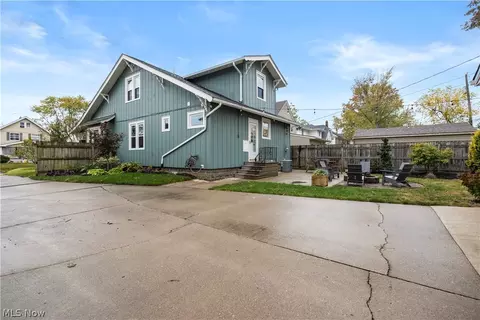 Exterior - 150 Denison Ave, Elyria, OH 44035 photo 6 of 11