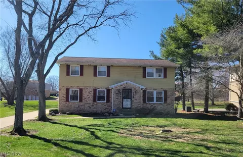 2940 Thackeray Ave NW, Massillon, OH 44646