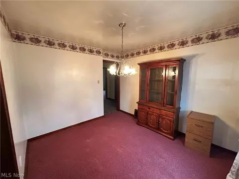 102 Beech Rd, Weirton, WV 26062 photo 9