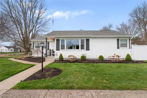 1006 Taggart St NW, Massillon, OH 44646