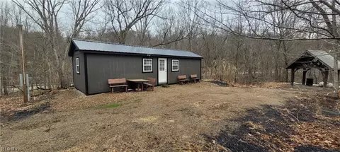 9470 State Route 669, Roseville, OH 43777
