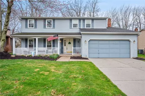 6094 Emerald St, North Ridgeville, OH 44039
