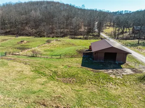 Eckley Road, Jewett, OH 43986